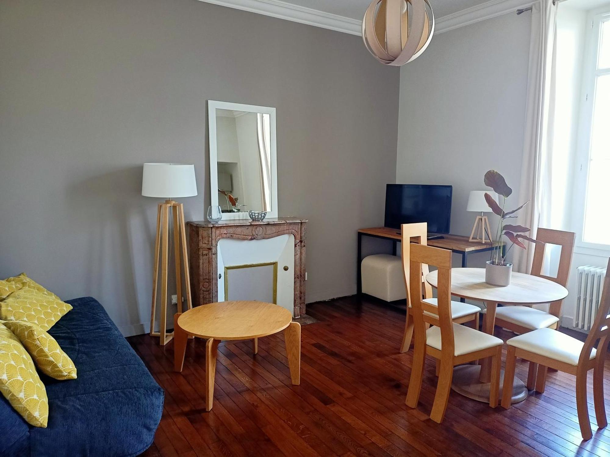 Les Suites Angevines Angers Zewnętrze zdjęcie
